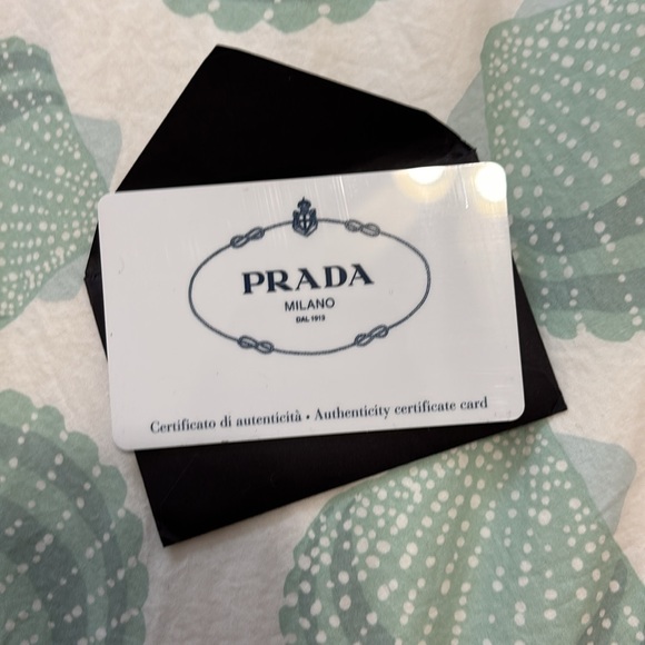 Prada Tote - Picture 8 of 8